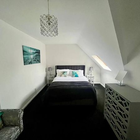 Bs - Luxury Top Floor 4 Bed Apartment With Garage In Town Centre - No Lift Stratford-upon-Avon Luaran gambar