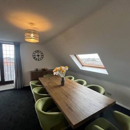 Bs - Luxury Top Floor 4 Bed Apartment With Garage In Town Centre - No Lift Stratford-upon-Avon Luaran gambar