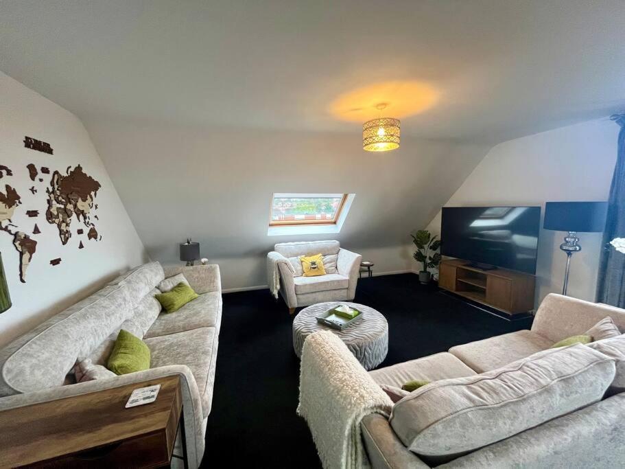 Bs - Luxury Top Floor 4 Bed Apartment With Garage In Town Centre - No Lift Stratford-upon-Avon Luaran gambar